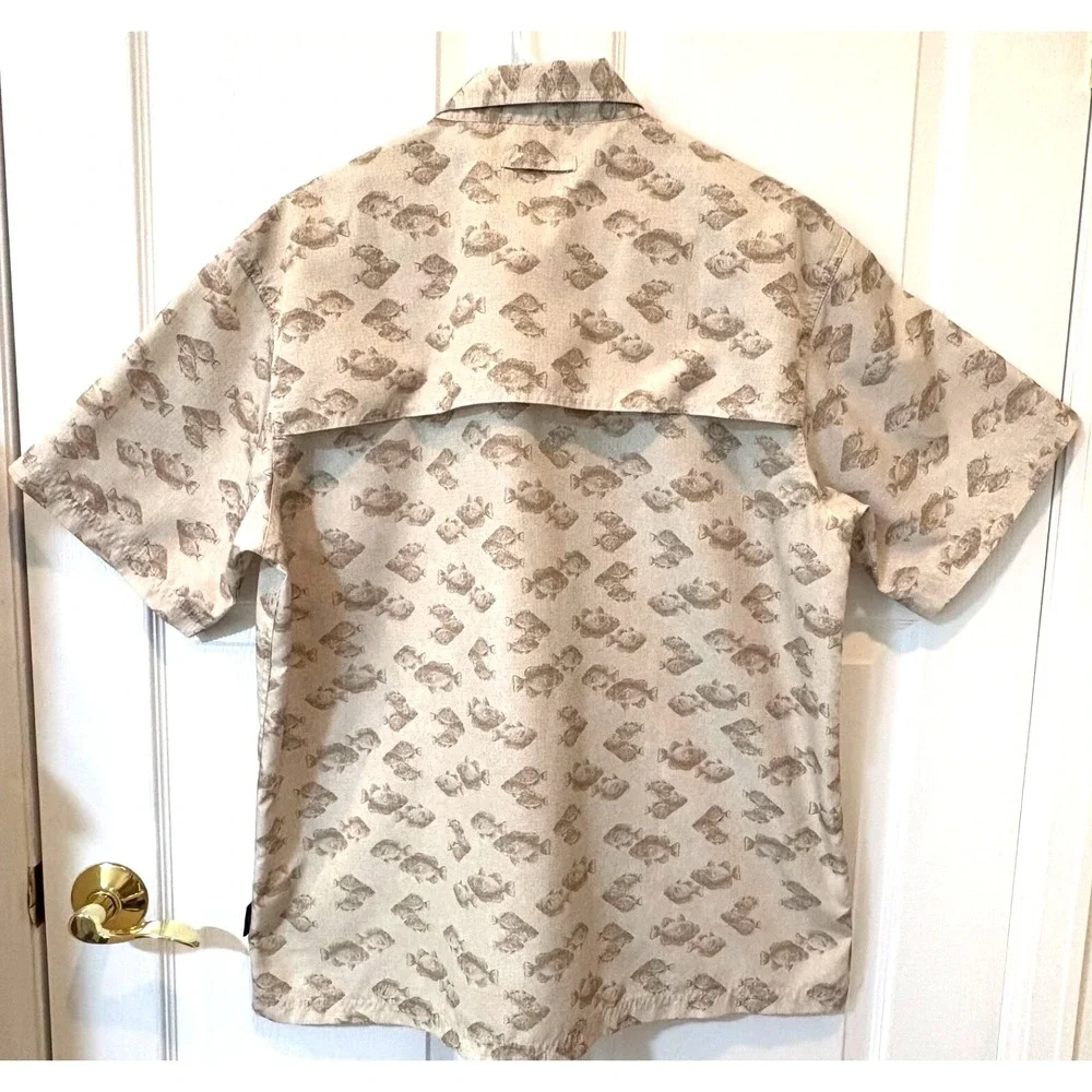 Weatherproof Garment Co Mens‎ Fishing Size L Beige Fish Print Button-Up Outdoor